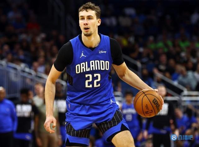 斯的配合 斯的配合