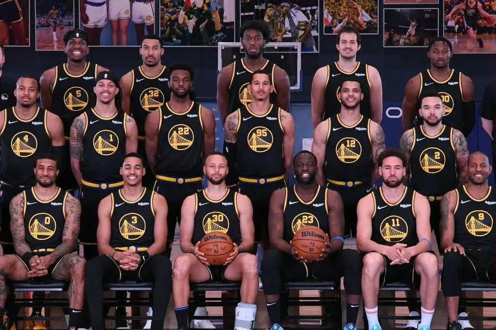 野辅联动著 野辅联动著